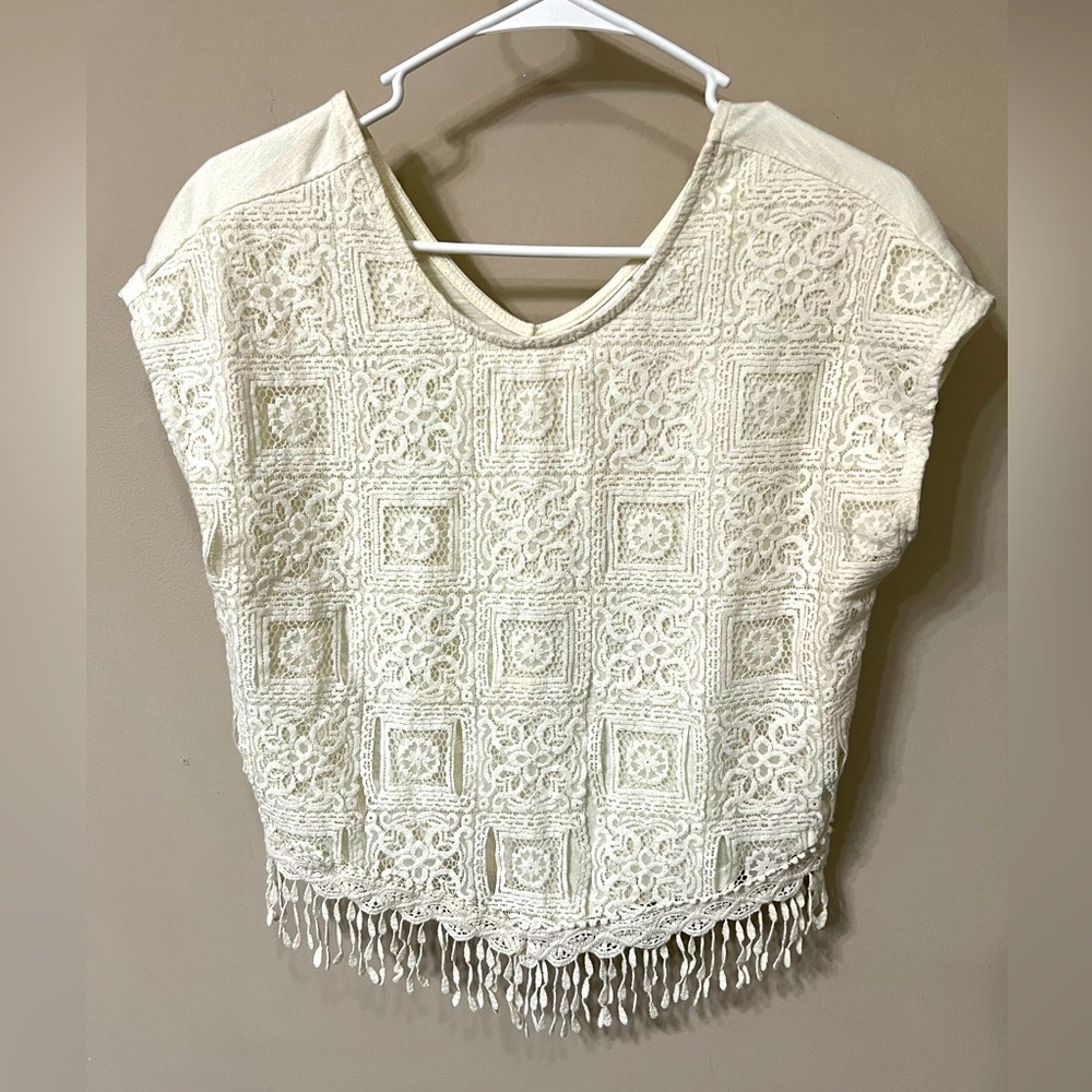 CATOs Off White Top